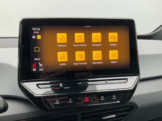 Volkswagen ID.3 First Plus 58 kWh Carplay Adap.Cruise Camera Stoel/Stuurverw Keyless Led NL-Auto! ActivLease financial lease