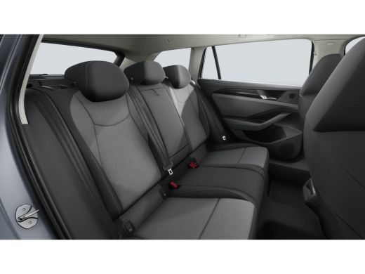 Volkswagen Passat Variant Passat - eHybrid | Inclusief &euro;2000,- inruilvoordeel | | 'App-Connect' draadloze smartphon... ActivLease financial lease