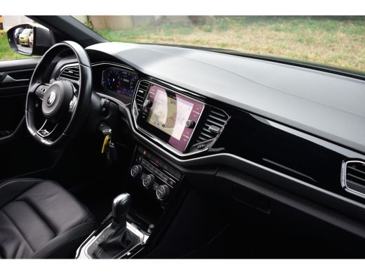 Volkswagen T-Roc R 2.0 TSI 300PK DSG 4MOTION R-SPORT LEDER/CAMERA/NAVI/VIRTUAL ActivLease financial lease