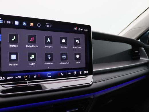 Volkswagen Tayron 1.5 eHybrid Life Edition 204PK DSG Achteruitrijcamera, Elektr. Achterklep, Side Assist, Navi via ... ActivLease financial lease