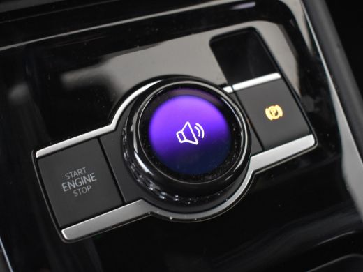 Volkswagen Tiguan 1.5 TSI eHybrid R-Line 272pk | Trekhaak | Panorama dak  | Head up display | Harman kardon audio |... ActivLease financial lease