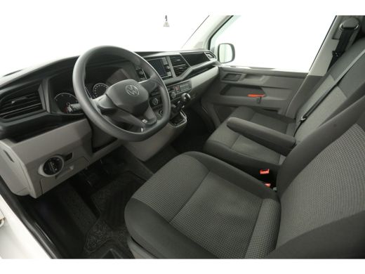 Volkswagen Transporter 2.0 TDI 150PK L1H1 | Airco | Cruise | Carplay | 3 Zits | Parkeersens. | Trekh. ActivLease financial lease