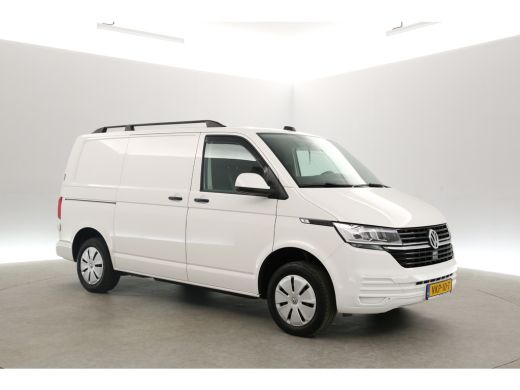 Volkswagen Transporter 2.0 TDI 150PK L1H1 | Airco | Cruise | Carplay | 3 Zits | Parkeersens. | Trekh. ActivLease financial lease