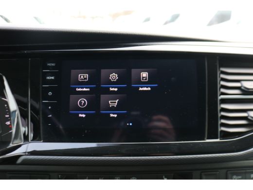 Volkswagen Transporter 2.0 TDI L2 H1 Bulli DC Automaat ActivLease financial lease