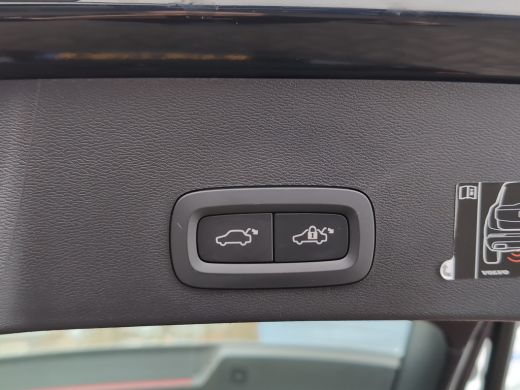 Volvo  XC40 Recharge P8 AWD R-Design | Adap. cruise control | Leder | Stoelverwarming | | Cruise control adap... ActivLease financial lease