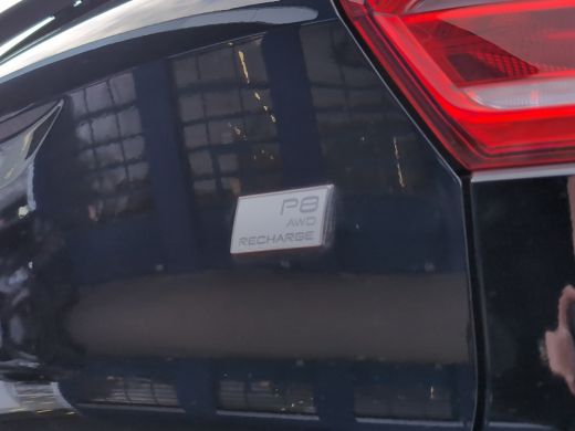 Volvo  XC40 Recharge P8 AWD R-Design | Adap. cruise control | Leder | Stoelverwarming | | Cruise control adap... ActivLease financial lease