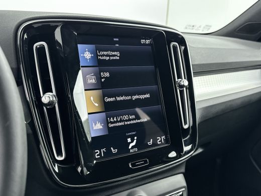 Volvo  XC40 T4 Recharge Core | 18" | Stoel/Stuurverwarming | Parkeercamera | Getint Glas | Keyless | Elektris... ActivLease financial lease