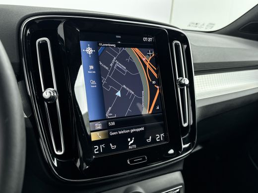 Volvo  XC40 T4 Recharge Core | 18" | Stoel/Stuurverwarming | Parkeercamera | Getint Glas | Keyless | Elektris... ActivLease financial lease