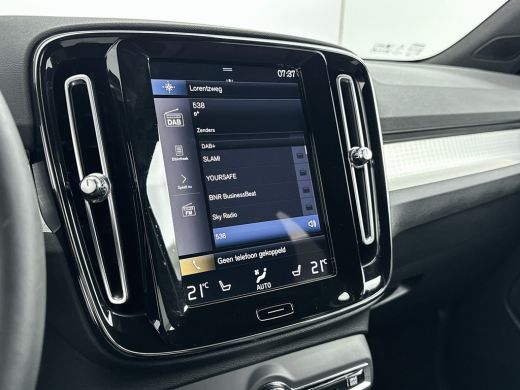 Volvo  XC40 T4 Recharge Core | 18" | Stoel/Stuurverwarming | Parkeercamera | Getint Glas | Keyless | Elektris... ActivLease financial lease