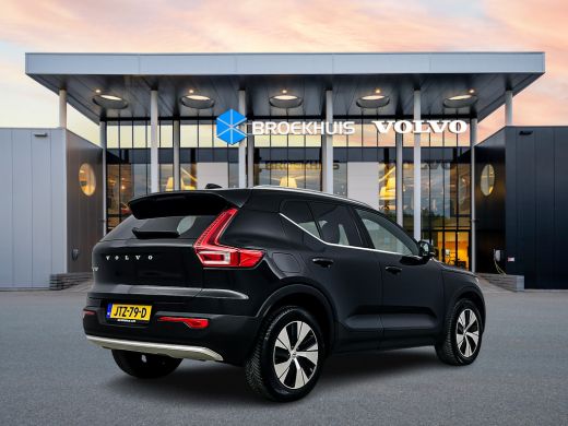 Volvo  XC40 T4 Recharge Core | 18" | Stoel/Stuurverwarming | Parkeercamera | Getint Glas | Keyless | Elektris... ActivLease financial lease