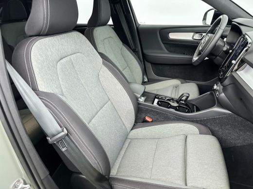 Volvo  XC40 T4 Recharge Plus Dark | 19" | Harman Kardon | Elektrisch verstelbare stoelen | Stoel/Stuurverwarm... ActivLease financial lease