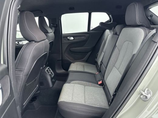 Volvo  XC40 T4 Recharge Plus Dark | 19" | Harman Kardon | Elektrisch verstelbare stoelen | Stoel/Stuurverwarm... ActivLease financial lease