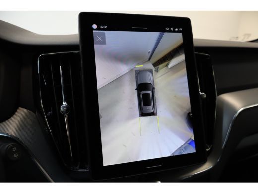 Volvo  XC60 T6 350PK AWD Plus Black Edition | Facelift | Pano-dak | Premium Pack | Lighting Pack ActivLease financial lease