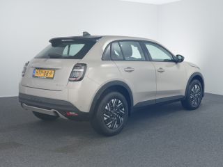 Fiat 600 1.2 Hybrid Urban | Achterbank in delen neerklapbaar | Achteruitrijcamera | Alarm klasse 1(startbl...