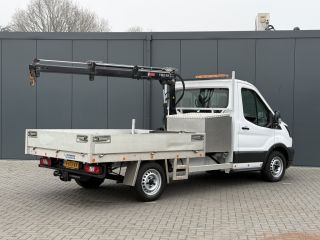 Ford Transit 2.0 TDCI EURO 6 / PICK UP / HIAB KRAAN T-CLX 013 / 2.7 TONS TREKHAAK / 34.988 KM! / 1e EIG. / 3-Z...