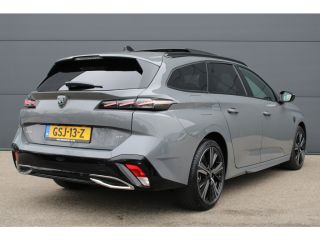 Peugeot 308 SW 1.2 Hybrid 136 e-DCS6 GT | Automaat | Navigatie | Camera | Panorama/schuifdak | 18" Inch licht...