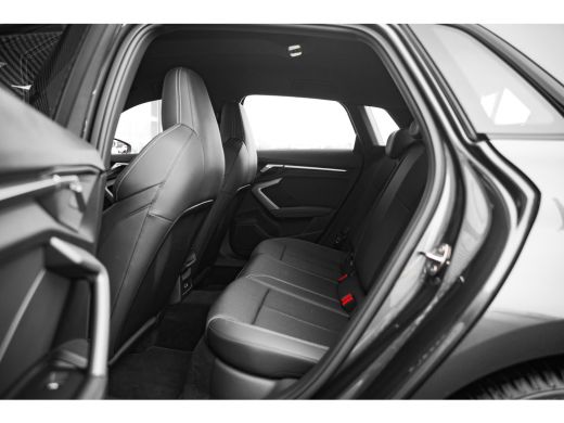 Audi A3 Sportback 30 TFSI S edition ActivLease financial lease