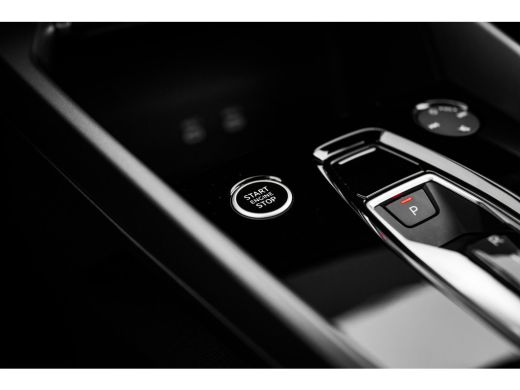 Audi A3 Sportback 30 TFSI S edition ActivLease financial lease