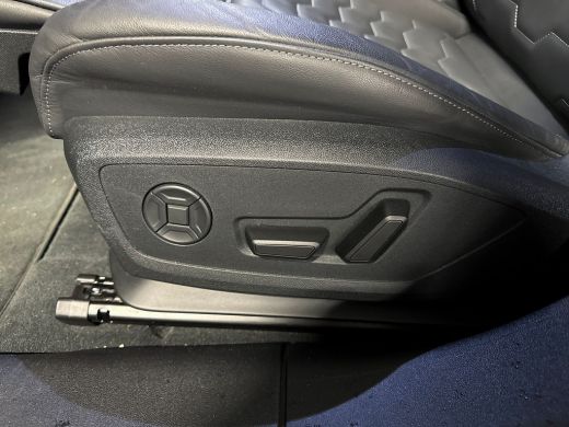 Audi A6 Avant e-tron Avant e-tron S edition 83 kWh 286pk Voorstoelen verwarmd | Top view camera | Adaptive cruise control ActivLease financial lease