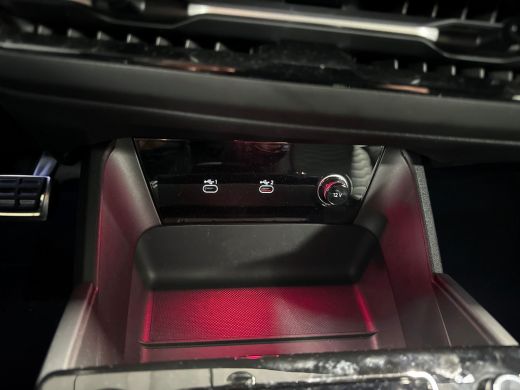 Audi A6 Avant e-tron Avant e-tron S edition 83 kWh 286pk Voorstoelen verwarmd | Top view camera | Adaptive cruise control ActivLease financial lease