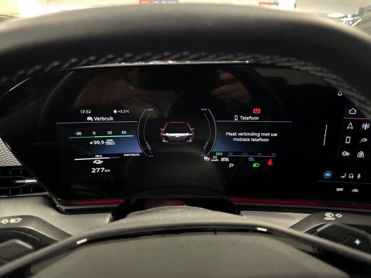 Audi A6 Avant e-tron Avant e-tron S edition 83 kWh 286pk Voorstoelen verwarmd | Top view camera | Adaptive cruise control ActivLease financial lease