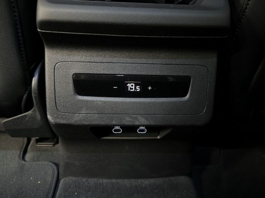 Audi A6 Avant e-tron Avant e-tron S edition 83 kWh 286pk Voorstoelen verwarmd | Top view camera | Adaptive cruise control ActivLease financial lease