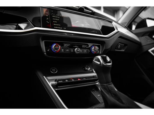 Audi Q3 35 TFSI Advanced edition | Trekhaak | ActivLease financial lease