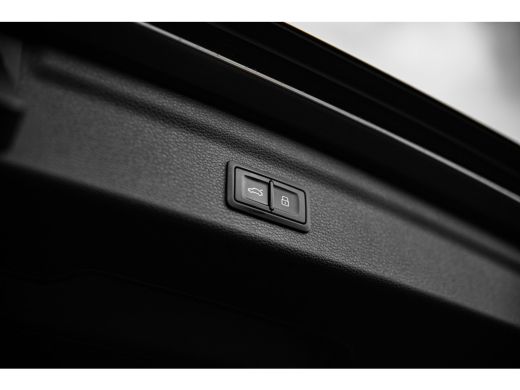 Audi Q3 35 TFSI Advanced edition | Trekhaak | ActivLease financial lease