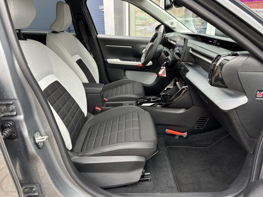 Citroën &euml;-C3 Max 113pk 44 kWh | 11 kW lader | Achterbank in delen neerklapbaar | Achteruitrijcamera ActivLease financial lease