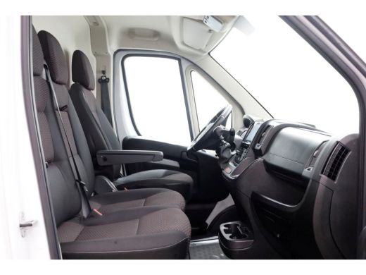 Citroën Jumper 2.2 BlueHDi 165pk L4H2 Airco/Navi/Camera 06-2024 ActivLease financial lease