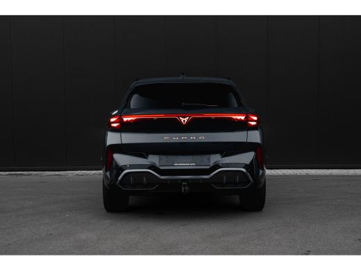 CUPRA Terramar 1.5 TSI e-Hybrid 272pk VZ Performance Garantie t/m 2030 | Sennheiser | Panoramadak | 360 Camera |... ActivLease financial lease