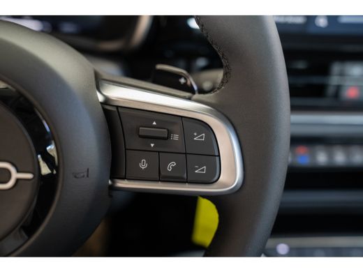 Fiat 600 1.2 Hybrid Urban | Apple Carplay & Android Auto | Parkeersensoren | Lichtmetalen velgen | Airco |... ActivLease financial lease