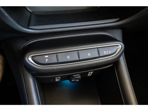 Fiat 600 1.2 Hybrid Urban | Apple Carplay & Android Auto | Parkeersensoren | Lichtmetalen velgen | Airco |... ActivLease financial lease