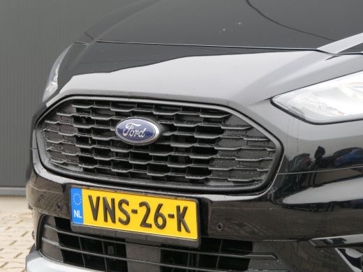 Ford Transit Connect 1.0 Ecoboost L1 Limited | 3-Zits | Adaptive Cruise | Camera | Afnb. Trekhaak | Climate Control | ... ActivLease financial lease