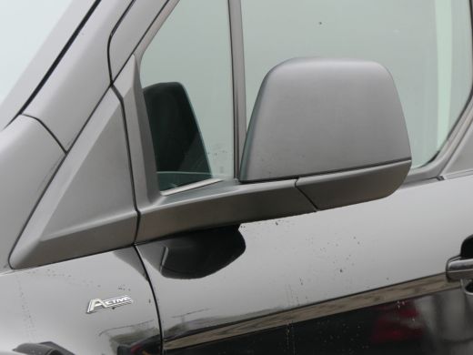 Ford Transit Connect 1.0 Ecoboost L1 Limited | 3-Zits | Adaptive Cruise | Camera | Afnb. Trekhaak | Climate Control | ... ActivLease financial lease