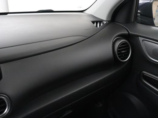 Hyundai Kona EV Comfort 64 kWh | SOH 100% | 3 Fase | Adaptive cruise | Krell Audio | Warmtepomp | Keyless | Ca... ActivLease financial lease