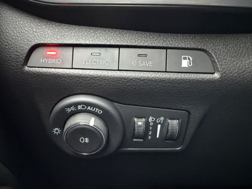 Jeep Compass 4xe 190 Plug-in Hybrid Altitude (Keyless Entry - LED - Camera - Navigatie via APP - Adaptieve Cru... ActivLease financial lease