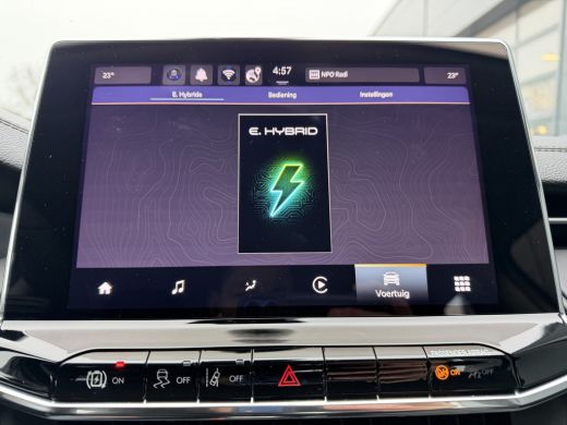 Jeep Compass 4xe 190 Plug-in Hybrid Altitude (Keyless Entry - LED - Camera - Navigatie via APP - Adaptieve Cru... ActivLease financial lease