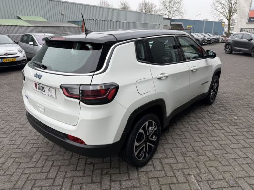 Jeep Compass 4xe 190 Plug-in Hybrid Altitude (Keyless Entry - LED - Camera - Navigatie via APP - Adaptieve Cru... ActivLease financial lease