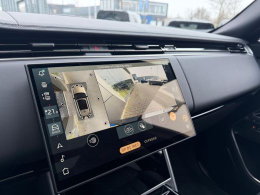 Land Rover Range Rover P550e Autobiography | Shadow Pack | Koelbox | Vierwielsturing | Massage | HUD | Lederen hemel | R... ActivLease financial lease