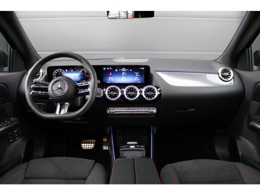 Mercedes-Benz GLA 250 e Business Solution AMG | AMG | FACELIFT | PANO | CARBON | KEYLESS | DODEHOEK | ActivLease financial lease