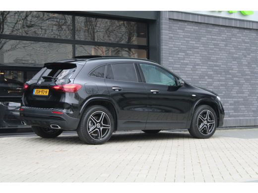 Mercedes-Benz GLA 250 e Business Solution AMG | AMG | FACELIFT | PANO | CARBON | KEYLESS | DODEHOEK | ActivLease financial lease