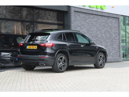 Mercedes-Benz GLA 250 e Business Solution AMG | AMG | FACELIFT | PANO | CARBON | KEYLESS | DODEHOEK | ActivLease financial lease