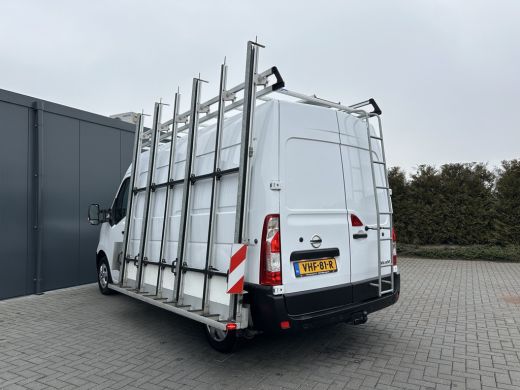 Nissan NV400 2.3 dCi 136 PK / L2H2 / VAN DEN BORN GLASRESTEEL AUTO / TREKHAAK / IMPERIAAL / CAMERA / CRUISE / ECC ActivLease financial lease
