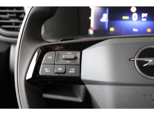Opel Vivaro-e L3 75 kWh 0% RENTE | BETIMMERING LAADRUIMTE | 8 JAAR GARANTIE | CAMERA | DRAADLOOS CARPLAY ActivLease financial lease