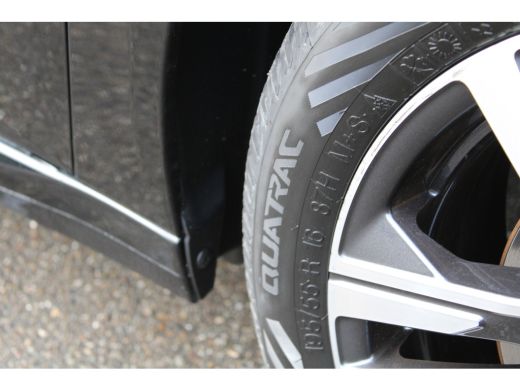 Peugeot 208 1.2 PureTech Allure Pack | Automaat | Navigatie | Camera | All season | 3D Instrumentenpaneel | 1... ActivLease financial lease