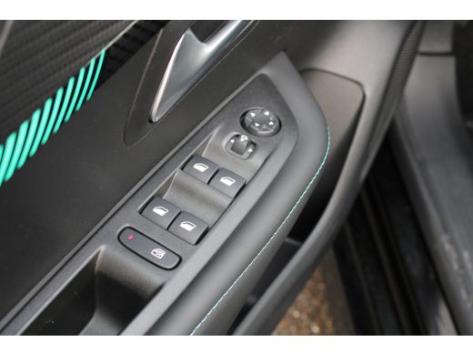 Peugeot 208 1.2 PureTech Allure Pack | Automaat | Navigatie | Camera | All season | 3D Instrumentenpaneel | 1... ActivLease financial lease