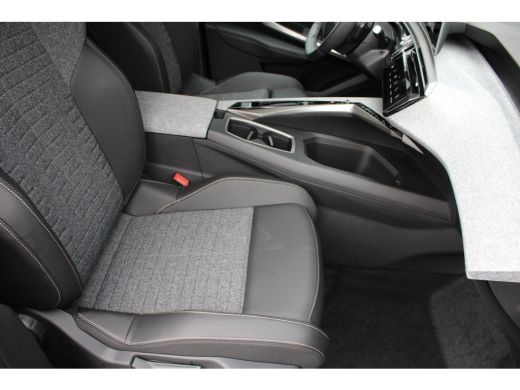 Peugeot 3008 Allure | Automaat | Navigatie | Camera | Apple carplay | Bluetooth | Nieuw | BTW auto | ActivLease financial lease