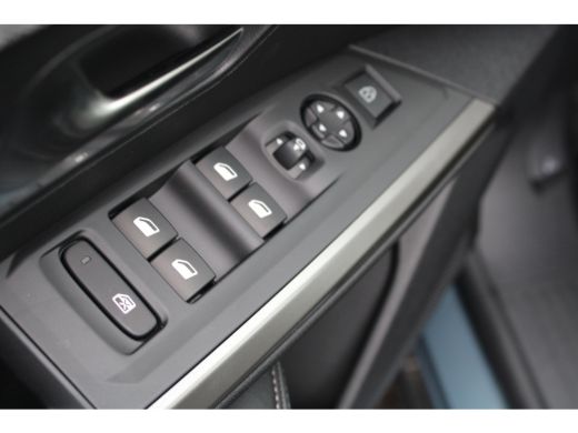 Peugeot 3008 Allure | Automaat | Navigatie | Camera | Apple carplay | Bluetooth | Nieuw | BTW auto | ActivLease financial lease