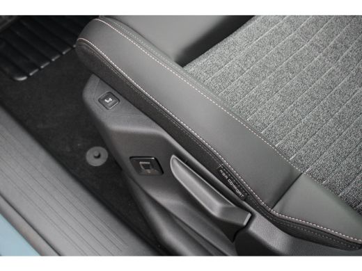 Peugeot 3008 Allure | Automaat | Navigatie | Camera | Apple carplay | Bluetooth | Nieuw | BTW auto | ActivLease financial lease